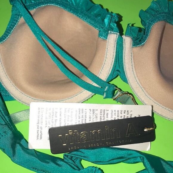 Vitamin A Underwire Bikini Bra Top nwt‎ - Picture 6 of 8